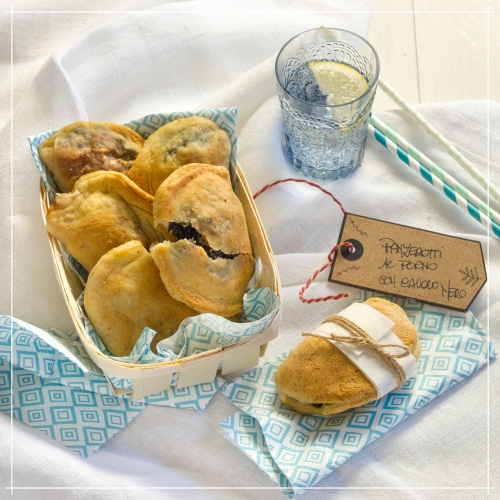 panzerotti con cavolo nero